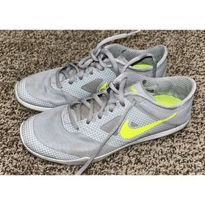 Nike Sneaker Womens 6.5  Studio Trainer 2 Athletic Shoes Style 684894-008 Gray
